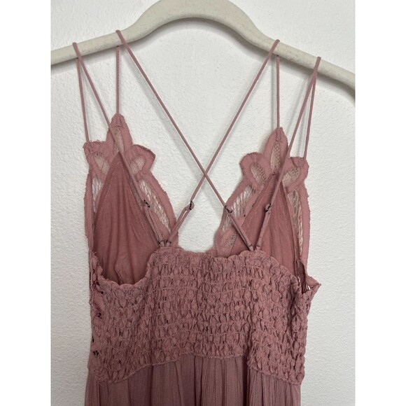 Free People Small One Adella Slip Mini Dress Rose Crochet Lace Tiered Ruffle NWT - Picture 11 of 15